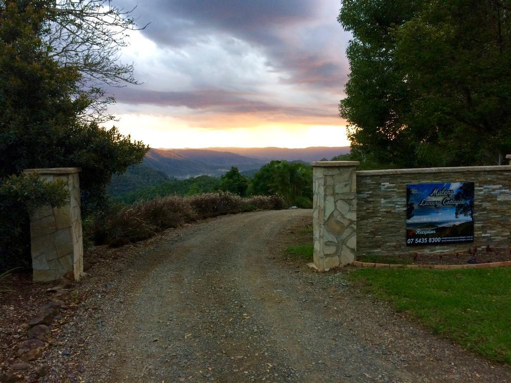 Maleny Luxury Cottages Exterior foto